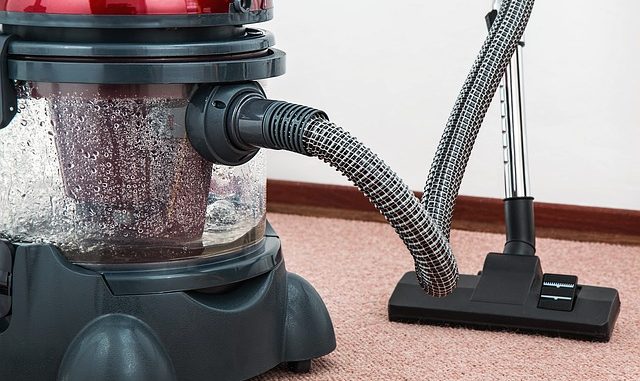 vacuum-cleaner-657719_640