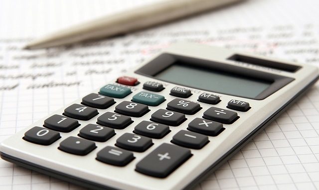 accountant-1238598_640