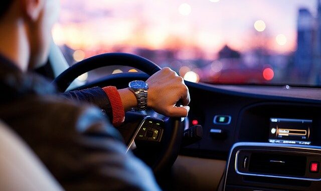 car-1149997_640